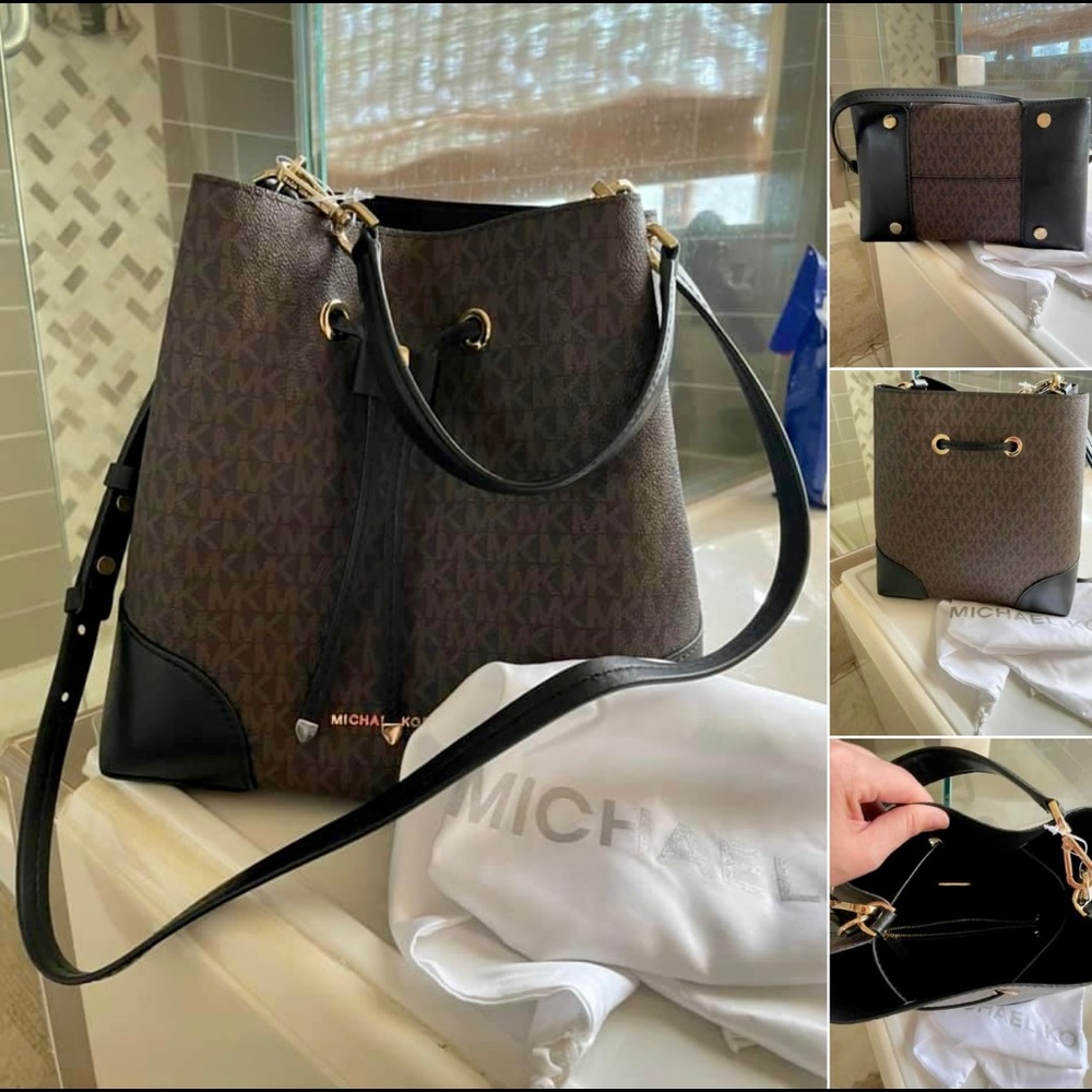 Michael Kors Mercer Gallery Med Convertible purse